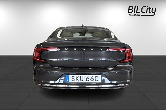Volvo S90 5 of 5