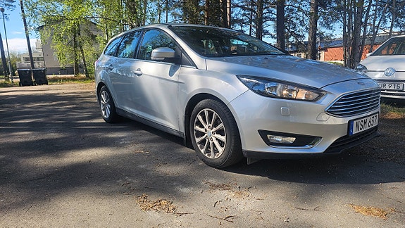 Ford Focus 5 of 5
