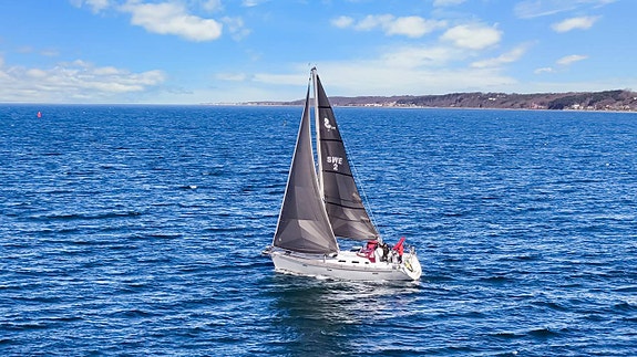 Beneteau Oceanis 393 Clipper 4 of 5