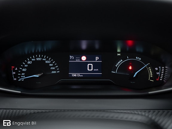 Peugeot 2008 15 of 29