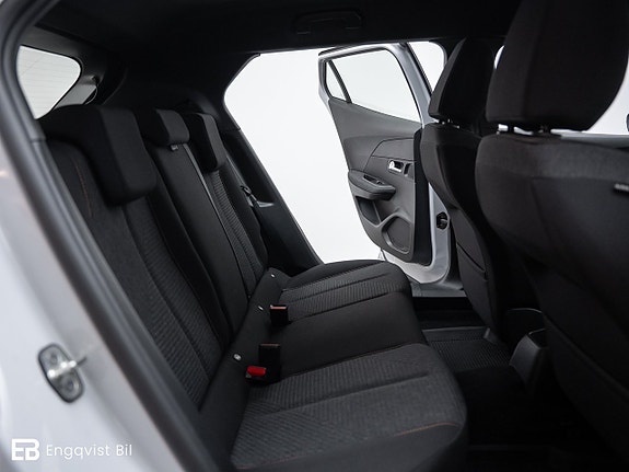 Peugeot 2008 22 of 29