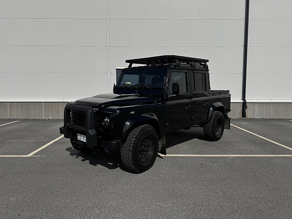 Land Rover Defender 110