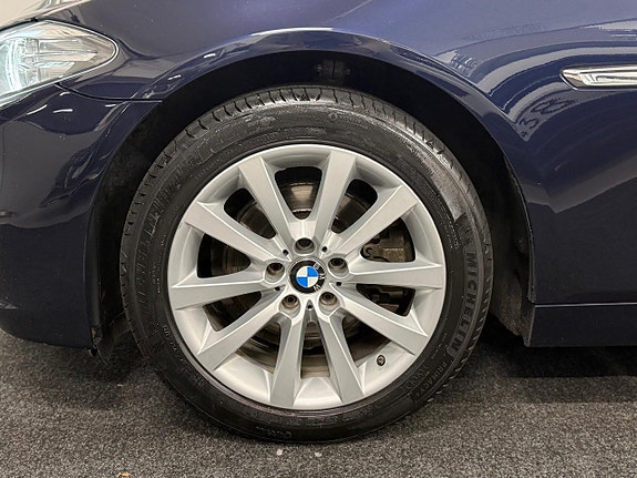 BMW 520d 9 of 30