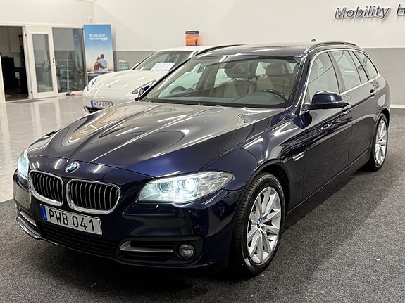 BMW 520d 4 of 5