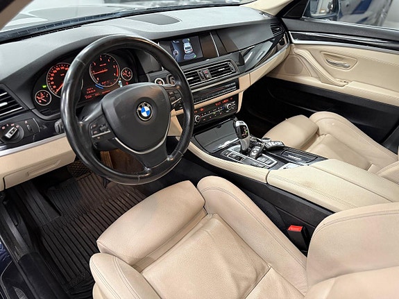 BMW 520d 11 of 30