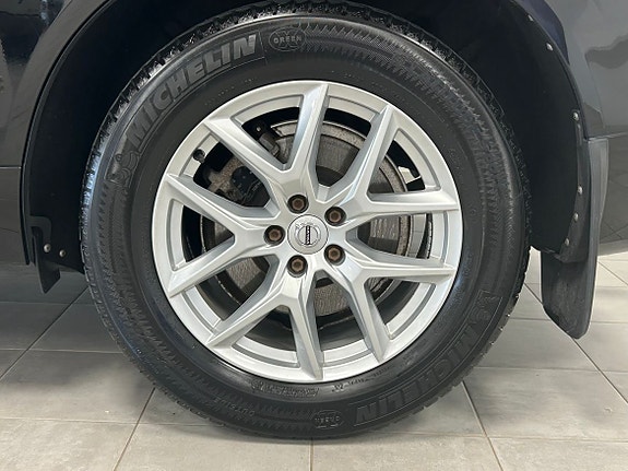 Volvo XC60 6 of 6