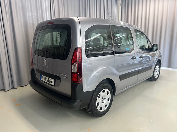 Peugeot Partner Tepee 3 of 5