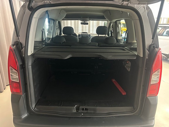 Peugeot Partner Tepee 4 of 5