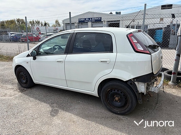 Fiat Punto Evo 3 of 5