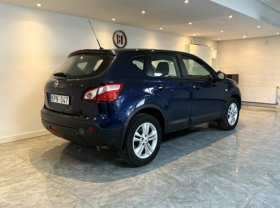Nissan Qashqai 4 of 5