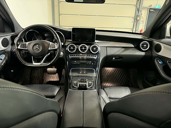 Mercedes-Benz C220 d 11 of 16