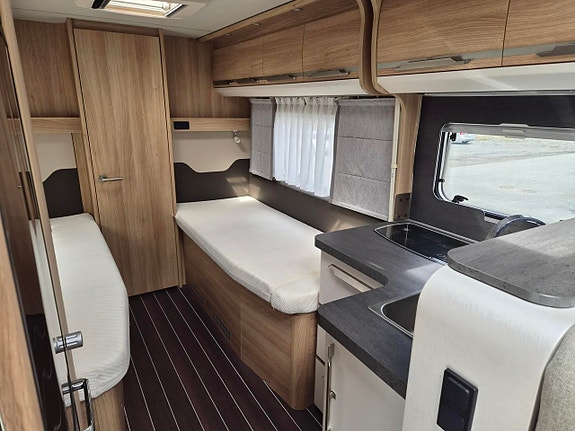 Knaus SKY TI 700 PLATINUM SELECTION -19 8 of 14
