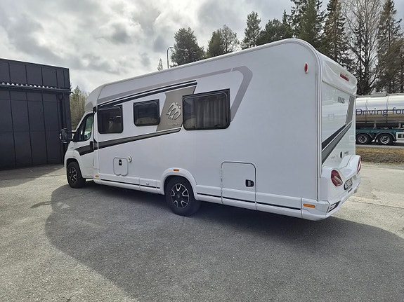 Knaus SKY TI 700 PLATINUM SELECTION -19 4 of 14