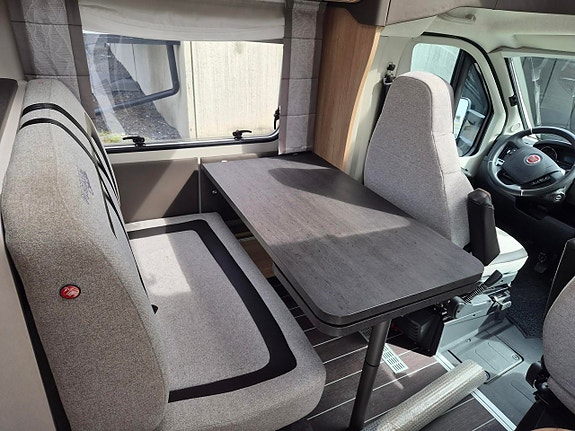 Knaus SKY TI 700 PLATINUM SELECTION -19 7 of 14