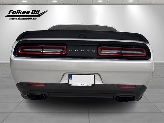 Dodge Challenger 5 of 5