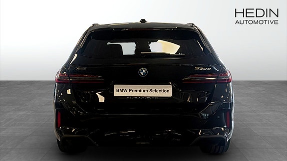 BMW 530e 7 of 9
