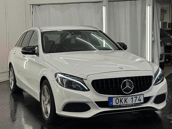 Mercedes-Benz C220 d 3 of 17