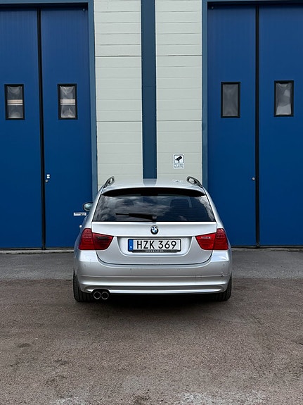 BMW 325d 7 of 21