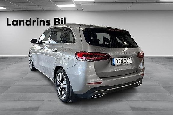 Mercedes-Benz B200 d 6 of 18