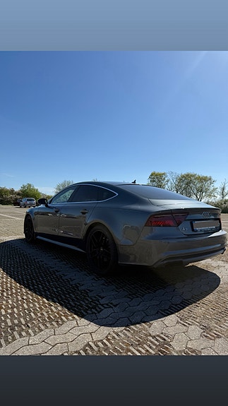 Audi A7 3 of 5