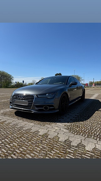 Audi A7 4 of 5
