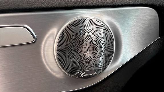 Mercedes-Benz C300 22 of 26