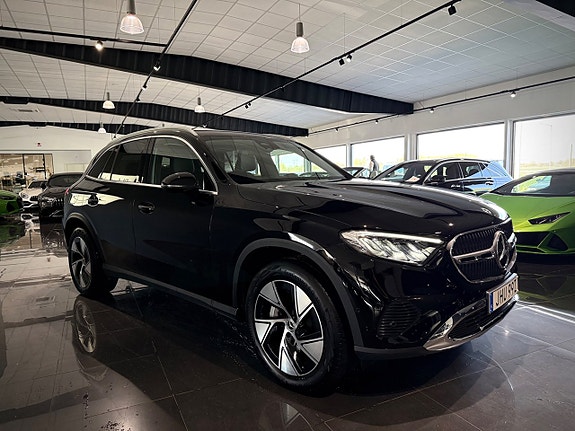 Mercedes-Benz GLC300 de 21 of 21