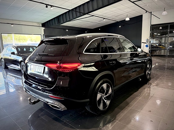 Mercedes-Benz GLC300 de 11 of 21