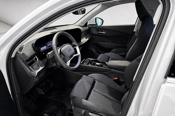 Audi Q3 7 of 8