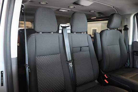 Ford Custom Tourneo 12 of 21