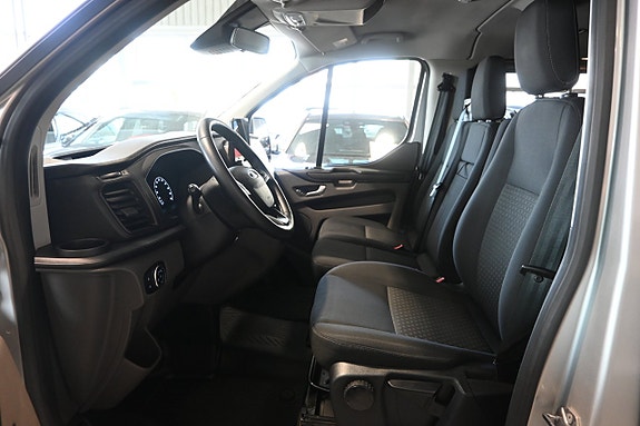 Ford Custom Tourneo 8 of 21
