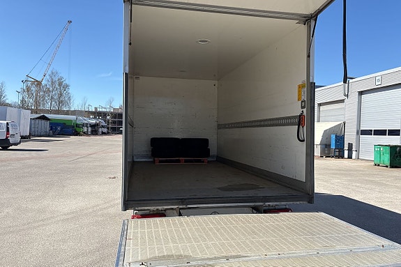 Mercedes-Benz Sprinter 319 5 of 13