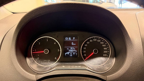 Vw Amarok 8 of 12