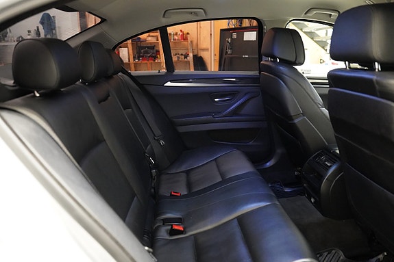 BMW 520d 18 of 20