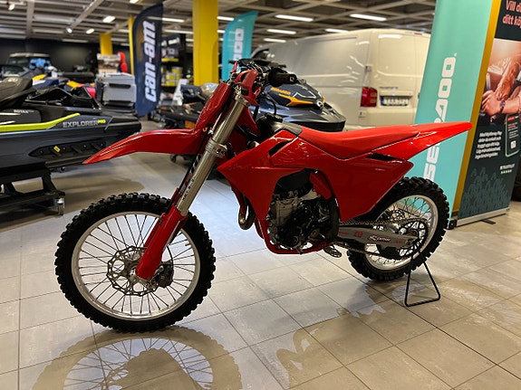 GasGas 350 5 of 10