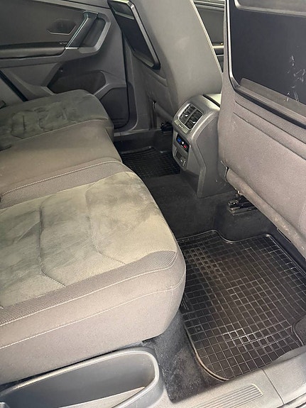 Volkswagen Tiguan 10 of 14