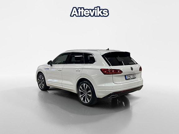 Volkswagen Touareg 5 of 15