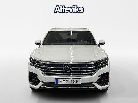 Volkswagen Touareg 8 of 15