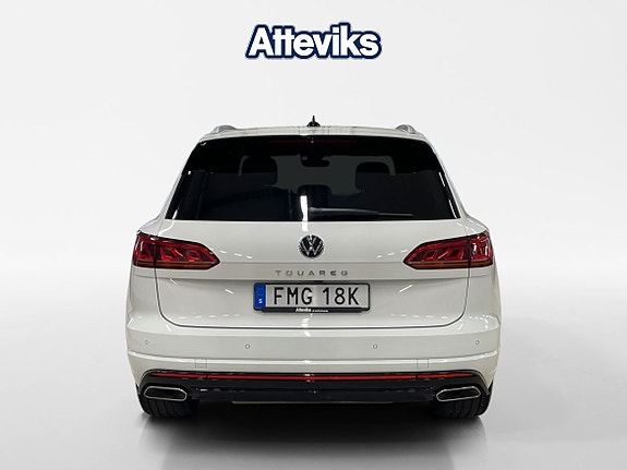 Volkswagen Touareg 4 of 15