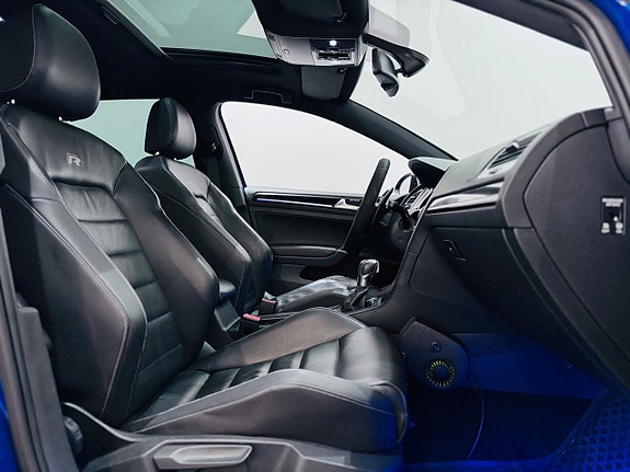Volkswagen Golf VII 7 of 20