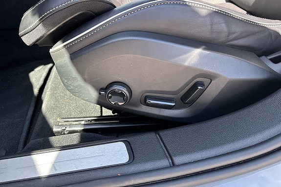 Volvo V60 18 of 19