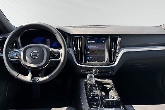 Volvo V60 11 of 19
