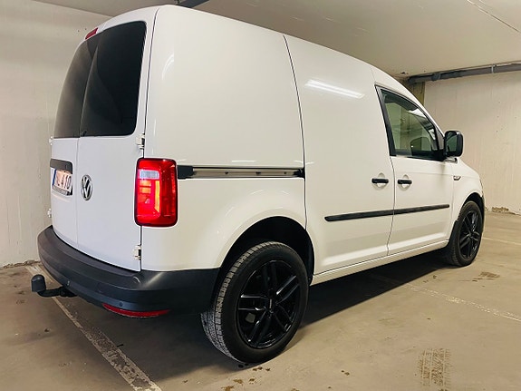Volkswagen Caddy 5 of 5