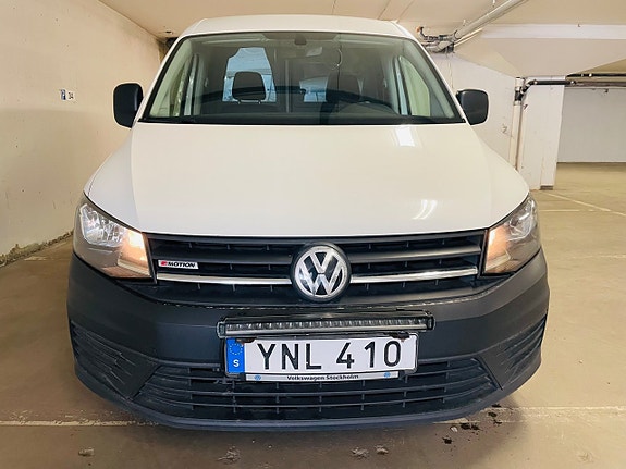 Volkswagen Caddy 4 of 5