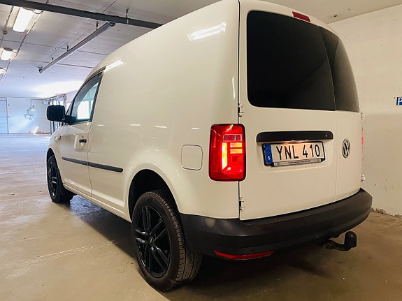 Volkswagen Caddy 3 of 5