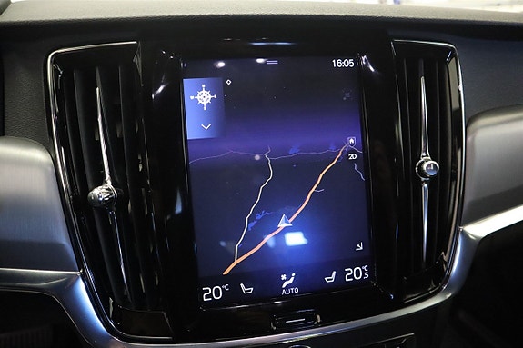 Volvo V90 14 of 23