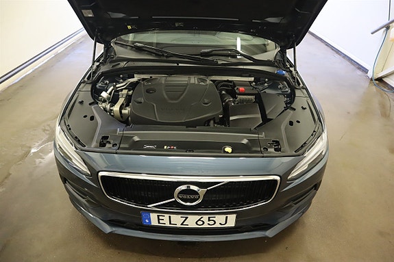 Volvo V90 11 of 23