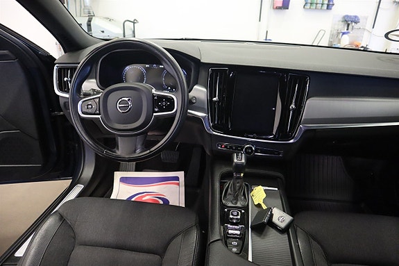 Volvo V90 21 of 23