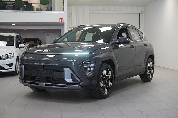 Hyundai Kona 2 of 5