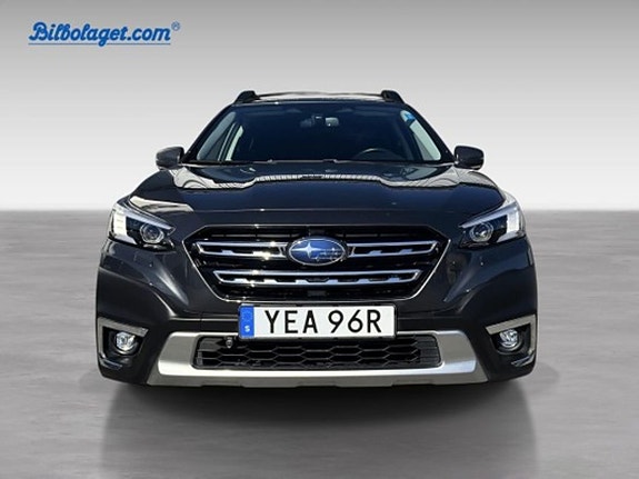 Subaru Outback 2 of 5